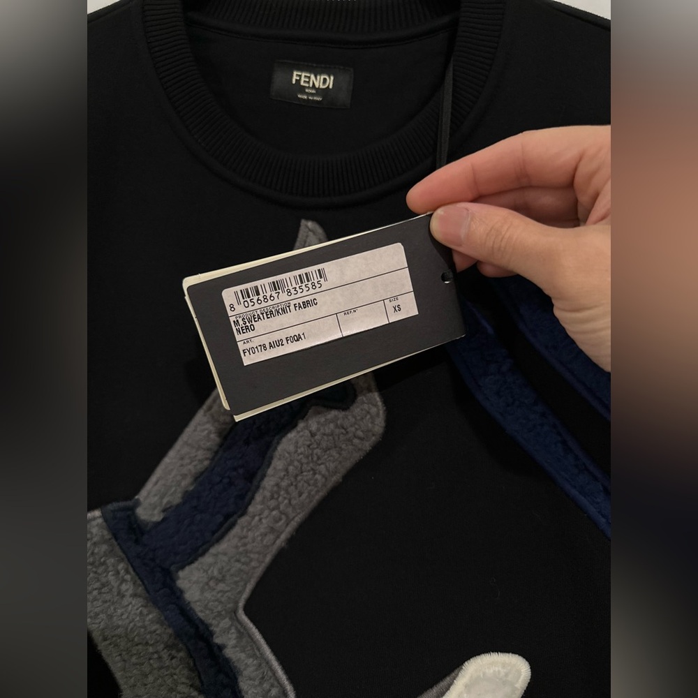 FENDI Sweater - Picture 10 of 15